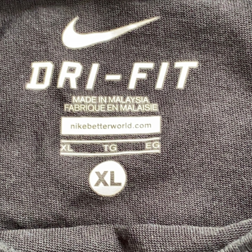 Nike Dri-Fit black t-shirt XL - Picture 7 of 7